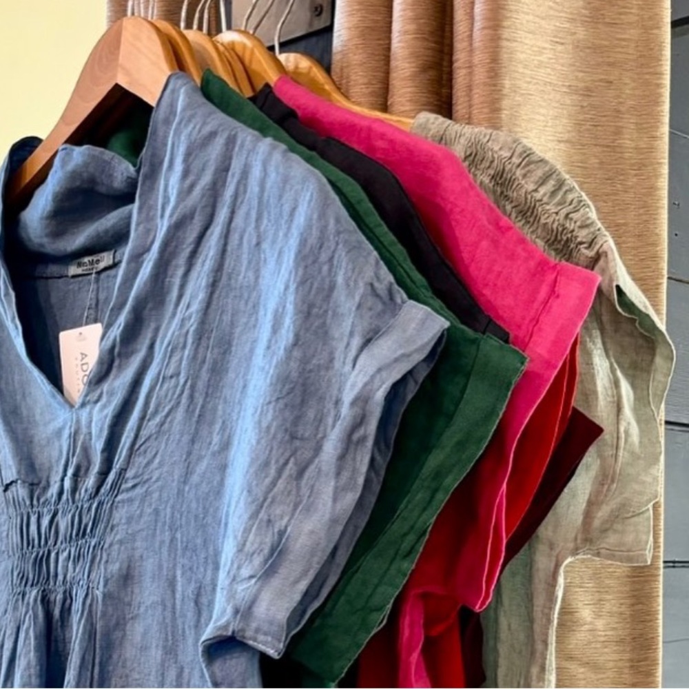 Natural beige Italian linen dress!